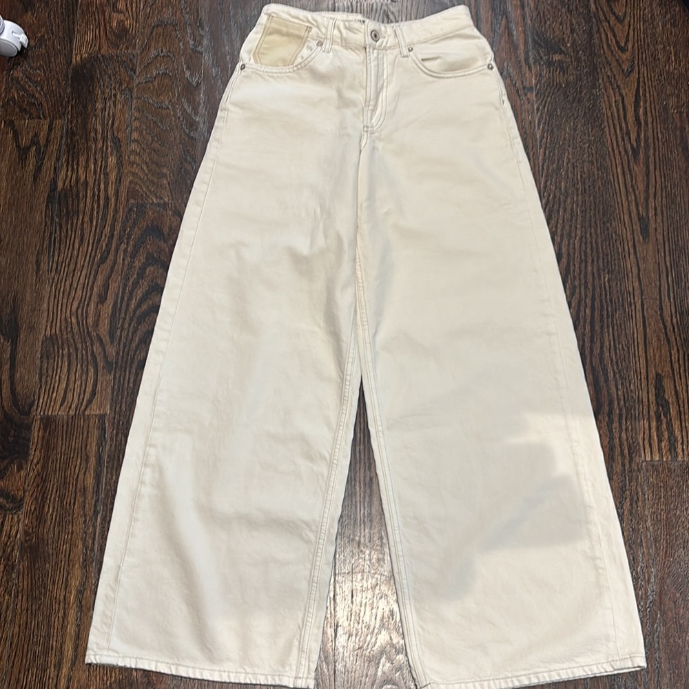 **NWT** We The Free Waterfalls Wide Leg Baggy Jeans - Picture 3 of 6